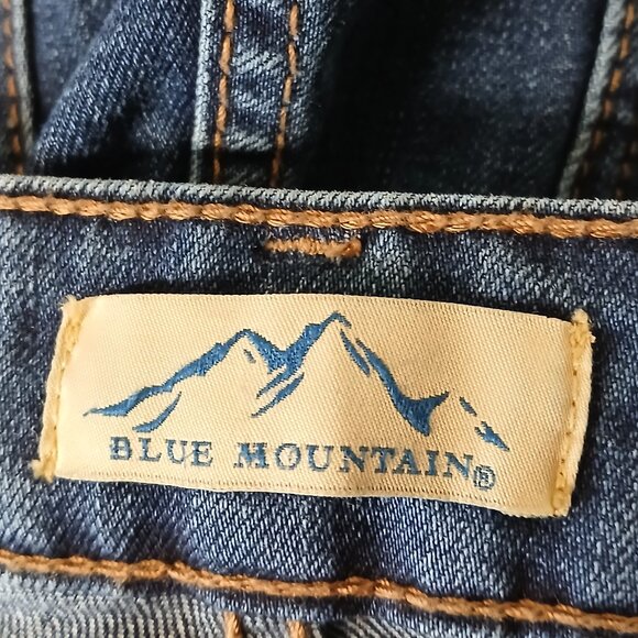 Blue Mountain Jeans 6 Mid Rise Straight Blue Denim Stretch - Picture 8 of 10